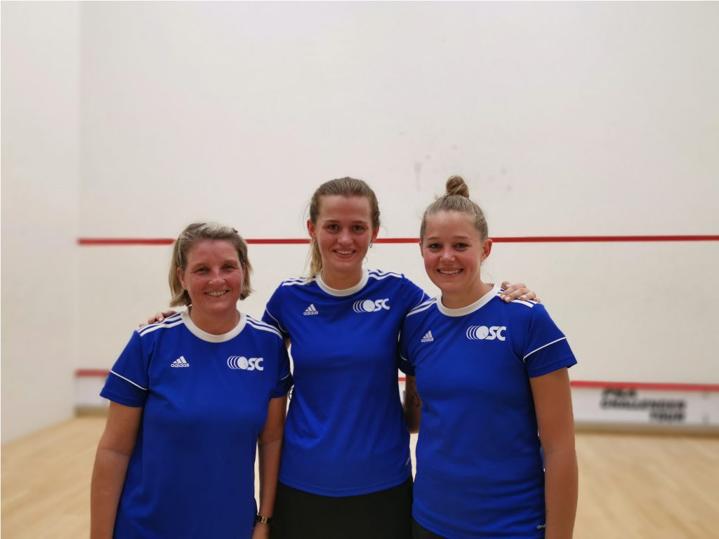 Friends and team mates of Odense Squash Club